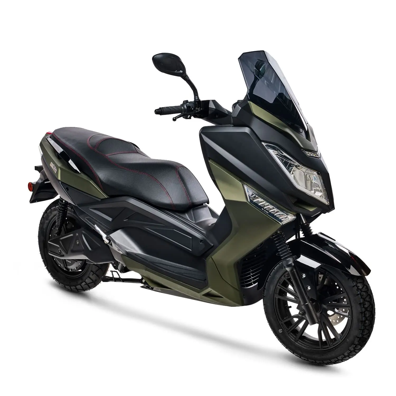 pink-mobility-pink-fly-vert-trois-quart-face-droit-1 Scooter électrique Pink Mobility Pink Fly Phase 3 vert kaki – vue trois quarts avant droit.