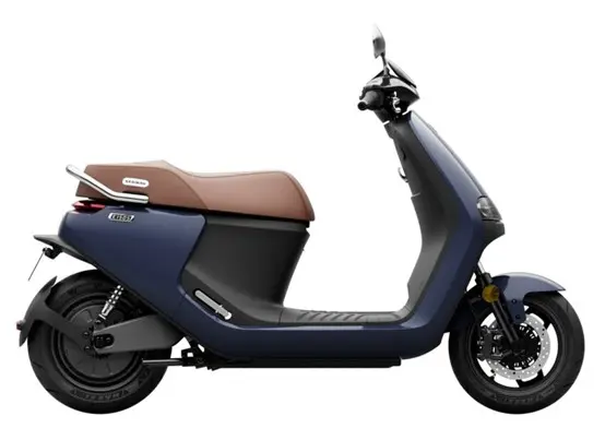 Segway E150S scooter électrique 50cc bleu brillant scooter urbain