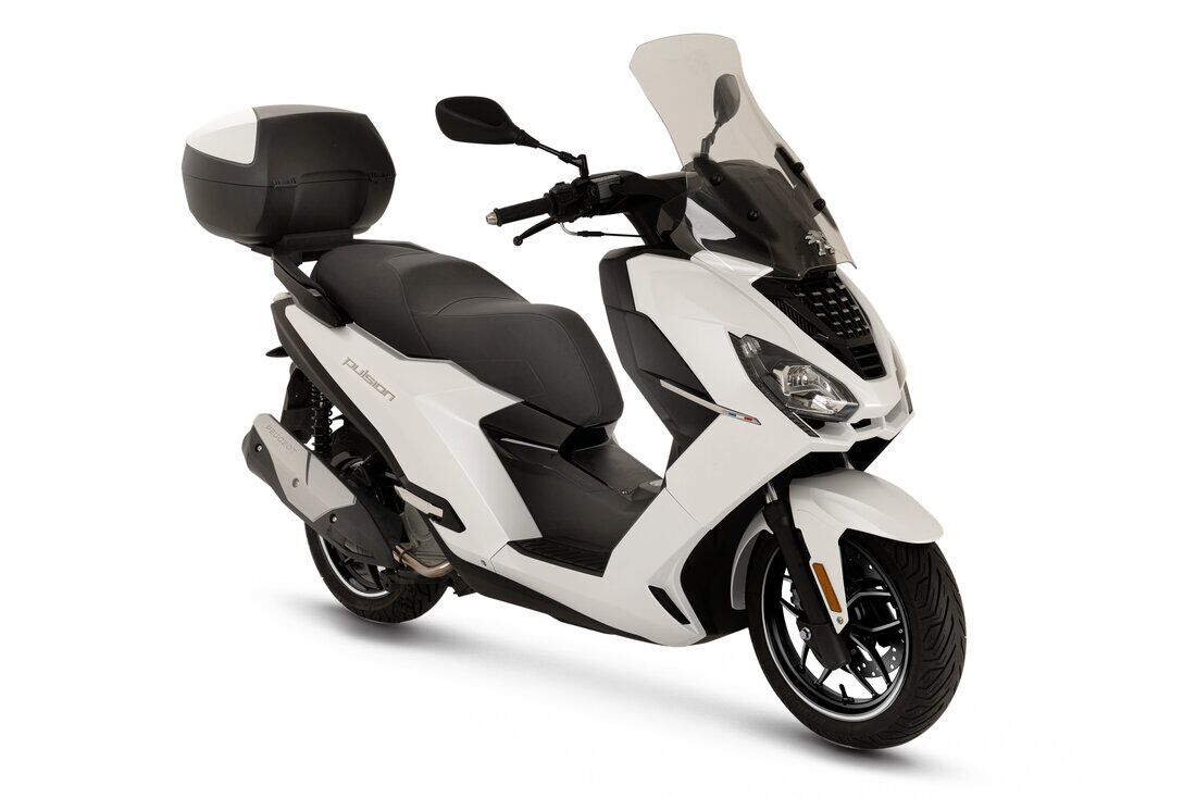 PEUGEOT PULSION 125 ACTIVE EURO 5 BLANC NACRE SATINE image peugot pulsion 125 active euro 5