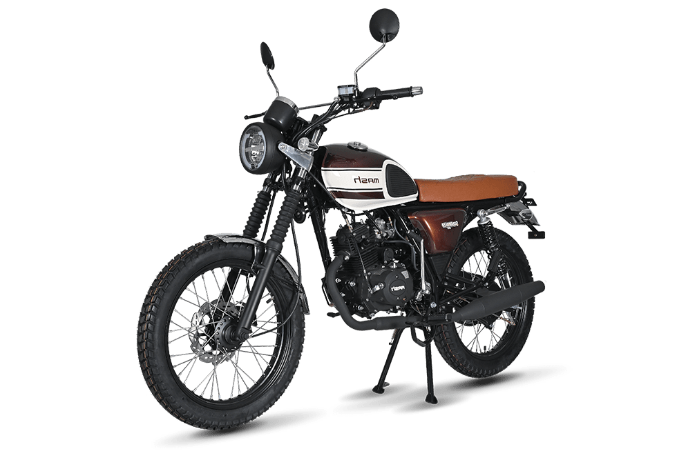 mash-scrambler-50 1 Moto Mash Scrambler 50 noir, un scooter de 49 cm³ avec freins à disque, suspensions efficaces et consommation de 1,6 L/100 km. Parfait pour la conduite urbaine et économique.